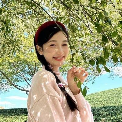 沉默不语的顾小姐